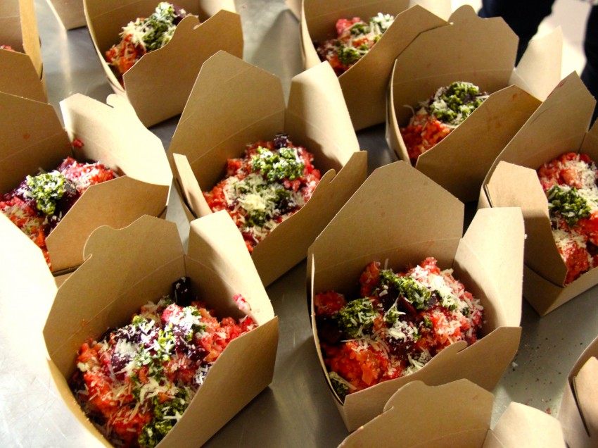 Die neuen Lieferdienste: Veganes, vegetarisches, faires Essen frei Haus Die neuen Lieferdienste: Veganes, vegetarisches, faires Essen frei Haus
