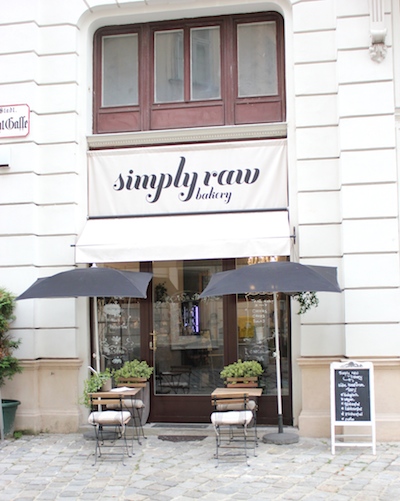 simply raw bakery in Wien